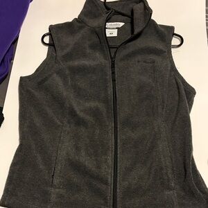 Columbia Charcoal Fleece Vest